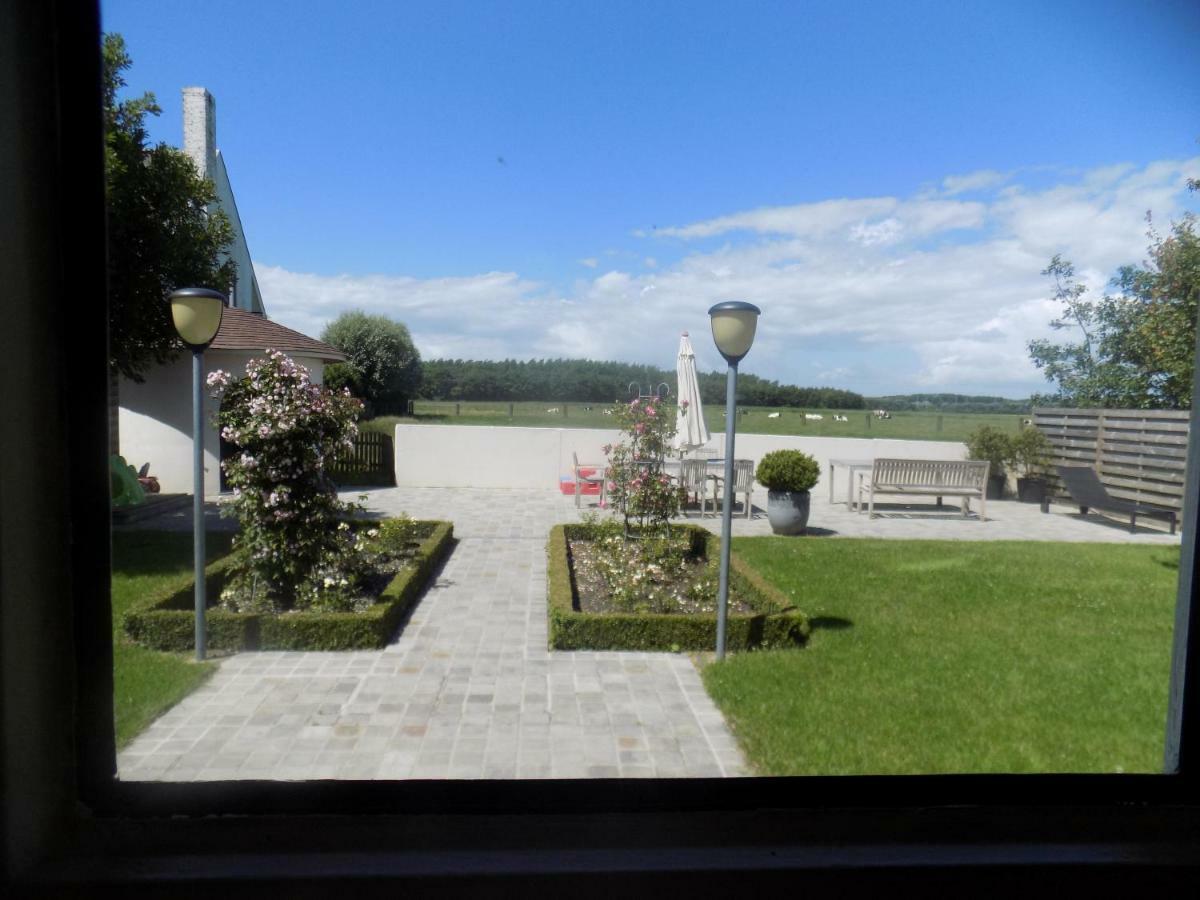B&B De Polderhoeve Бланкенберге Экстерьер фото